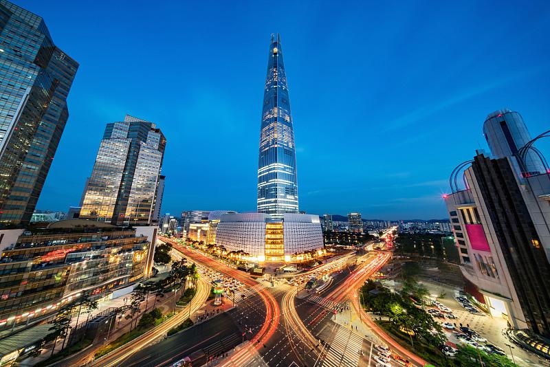 三星推出世界首块影院LED屏幕 宽度10.3米